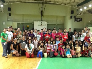 DLSZ adult and student leaders with the children from our partner institutions.