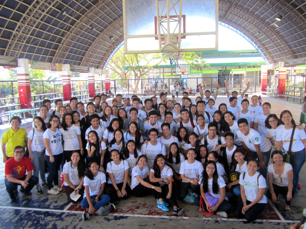 Volunteers of 'Goodbye Gutom' Feeding Program